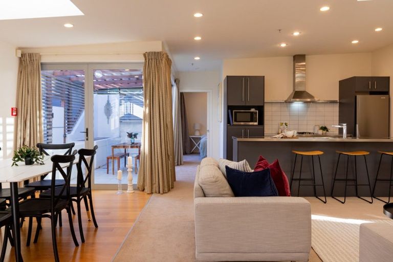 Photo of property in Sol Apartments, 28/37 Jessie Street, Te Aro, Wellington, 6011