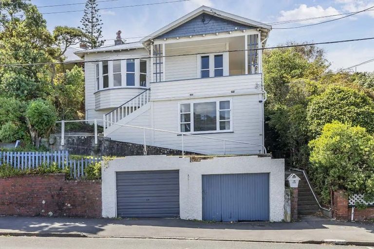 Photo of property in 105 Hamilton Road, Hataitai, Wellington, 6021