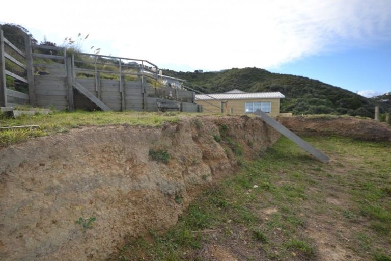 Photo of property in 98b The Esplanade, Houghton Bay, Wellington, 6023