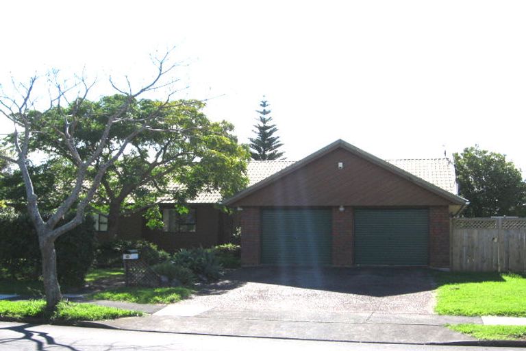 Photo of property in 38 Spinnaker Drive, Te Atatu Peninsula, Auckland, 0610