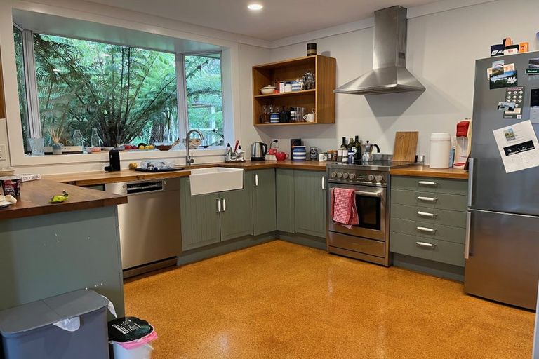 Photo of property in 22 St Michaels Avenue, Point Chevalier, Auckland, 1022