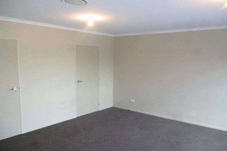 Photo of property in 379 Waihi Road, Normanby, Hawera, 4614