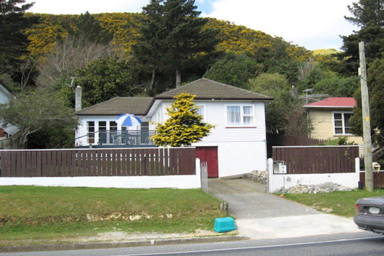 Photo of property in 61 Coast Road, Wainuiomata, Lower Hutt, 5014