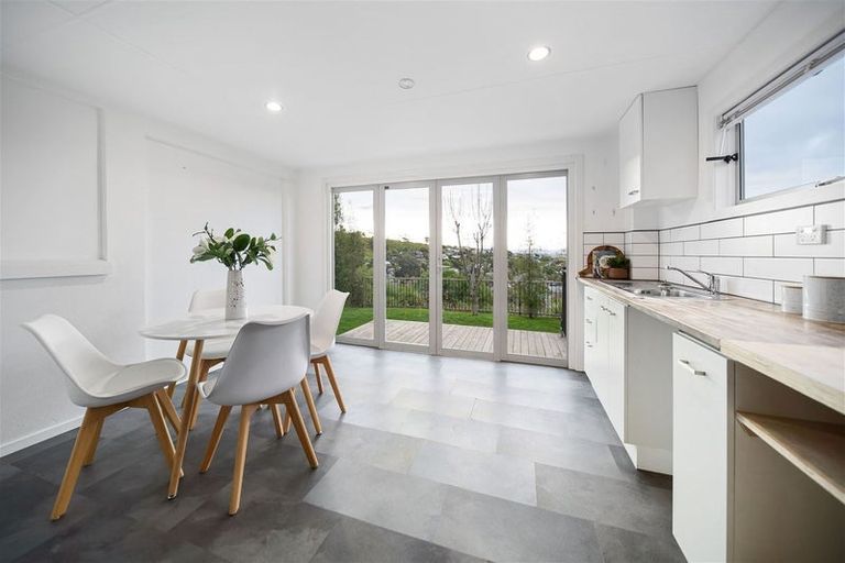 Photo of property in 15 Stronsay Lane, Hillsborough, Christchurch, 8022