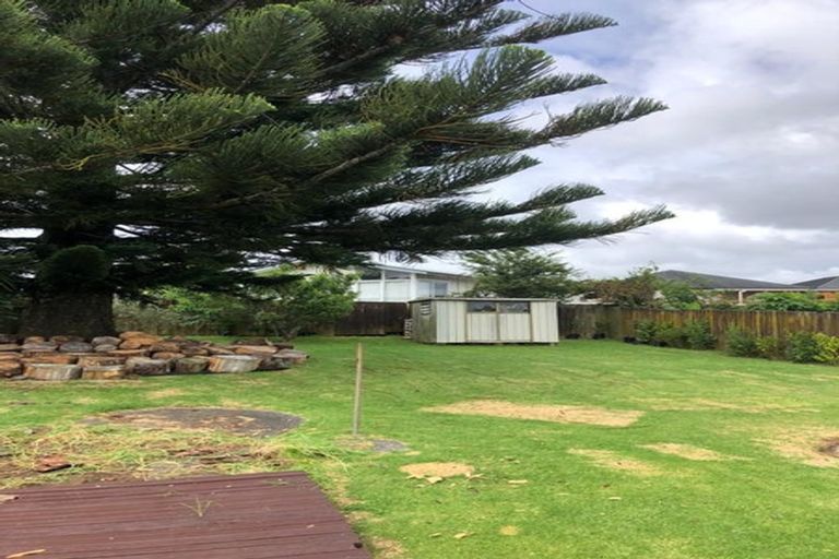 Photo of property in 14 Dreadon Road, Manurewa, Auckland, 2102