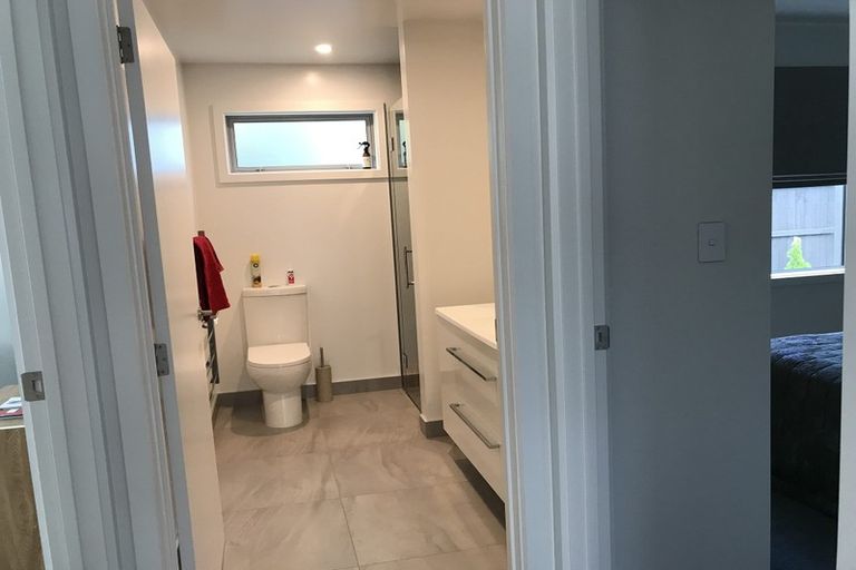 Photo of property in 2/36 Shirley Road, Richmond, Christchurch, 8013