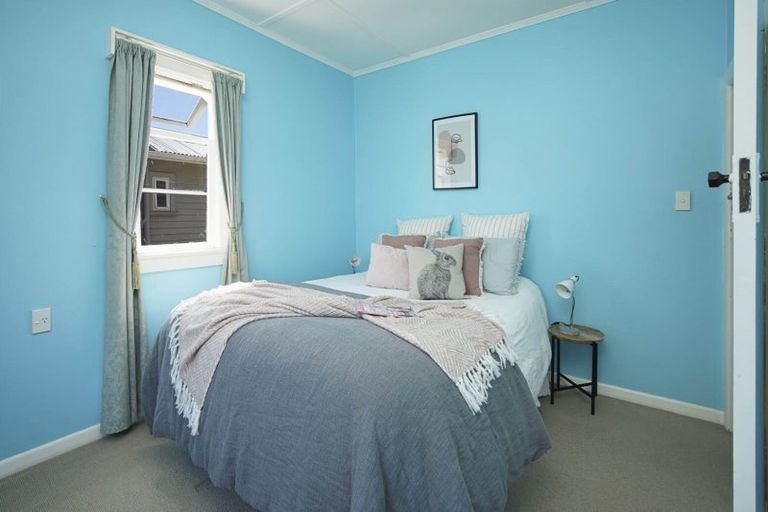 Photo of property in 25 Franklyn Street, Nelson South, Nelson, 7010