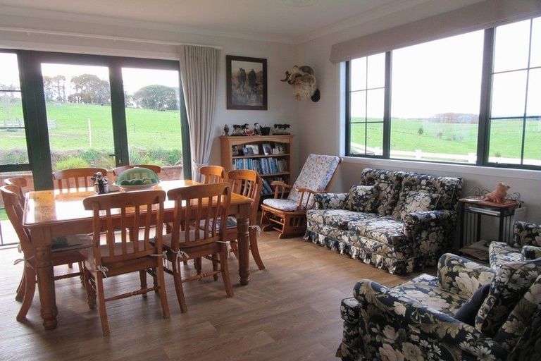 Photo of property in 39 Koru Court, Halcombe, Feilding, 4777