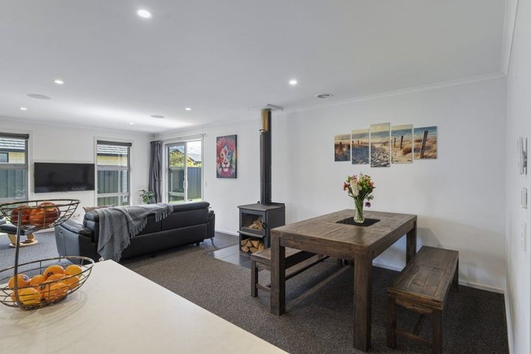 Photo of property in 16 Magnetic Place, Cromwell, 9310