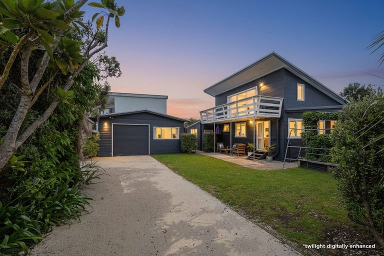Photo of property in 201 Cook Drive, Whitianga, 3510