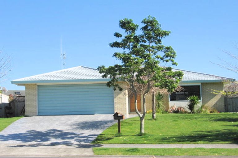 Photo of property in 30 Saint Andrews Drive, Bethlehem, Tauranga, 3110