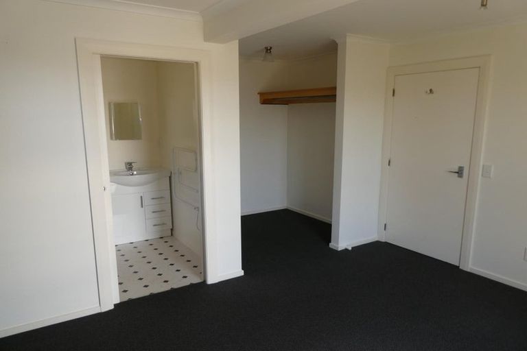 Photo of property in 4 Buckingham Street, Melrose, Wellington, 6023