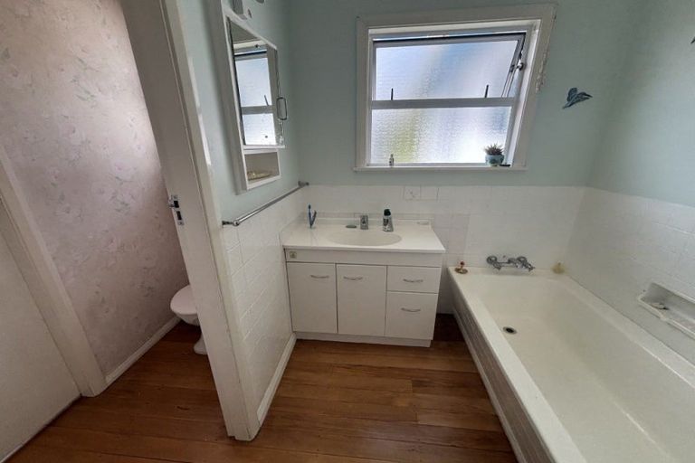 Photo of property in 34 College Street, Awapuni, Palmerston North, 4412