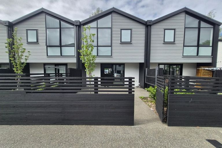Photo of property in 12/27 Harewood Road, Papanui, Christchurch, 8053