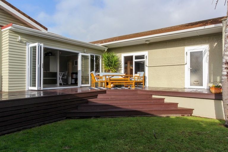 Photo of property in 28 Beach Street, Fitzroy, New Plymouth, 4312