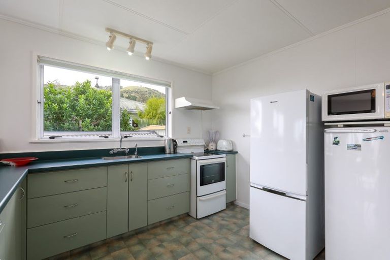 Photo of property in 669 Atawhai Crescent, Atawhai, Nelson, 7010