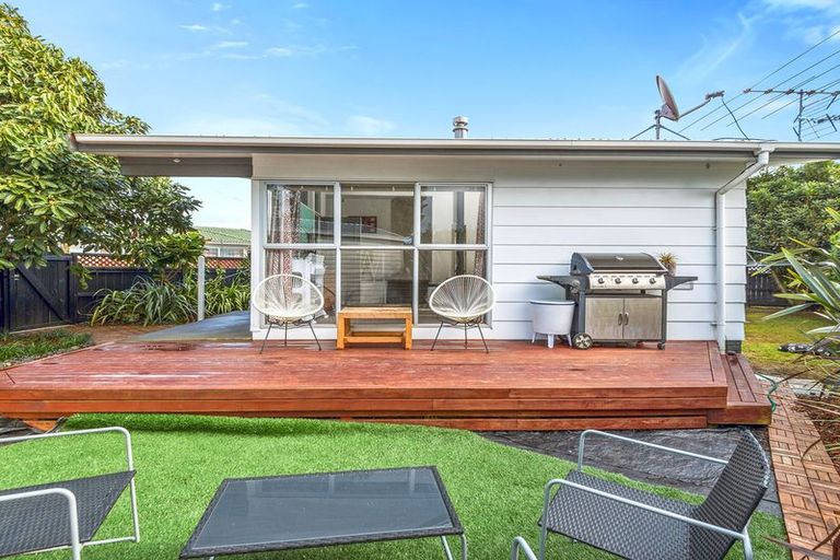 Photo of property in 15 Goodwin Drive, Rosehill, Papakura, 2113