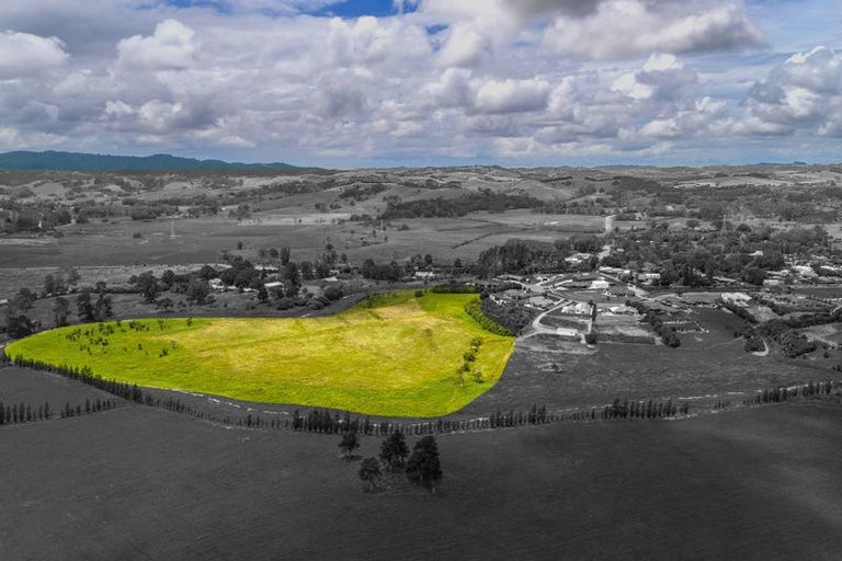 Photo of property in 4 Awatiro Drive, Kaukapakapa, 0871