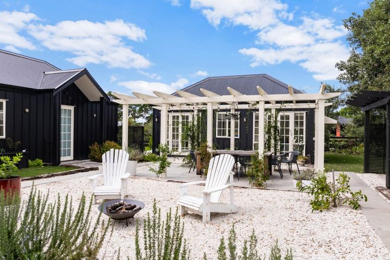 Photo of property in 615 Cove Road, Waipu, 0582