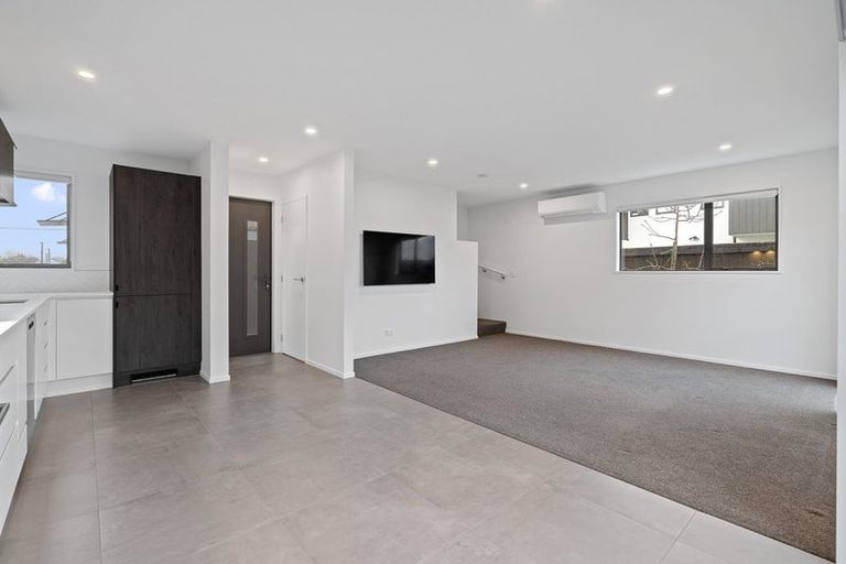 Photo of property in 3/27 Winton Street, St Albans, Christchurch, 8014