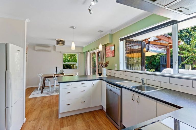 Photo of property in 7 Rimu Street, Waikanae, 5036