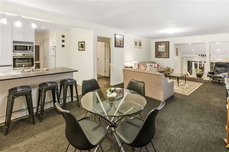 Photo of property in 1/11 Walter Street, Hauraki, Auckland, 0622