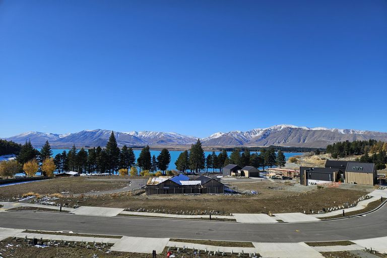 Photo of property in 26 Station Bay Rise, Lake Tekapo, 7999