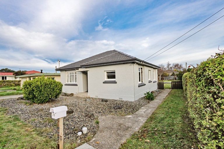 Photo of property in 25 Brown Street, Strathern, Invercargill, 9812