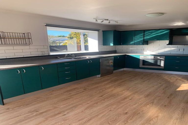 Photo of property in 1/3 Pinedale Lane, Linwood, Christchurch, 8062