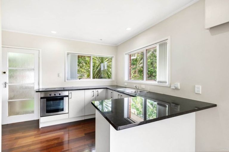 Photo of property in 2/581 East Coast Road, Browns Bay, Auckland, 0630