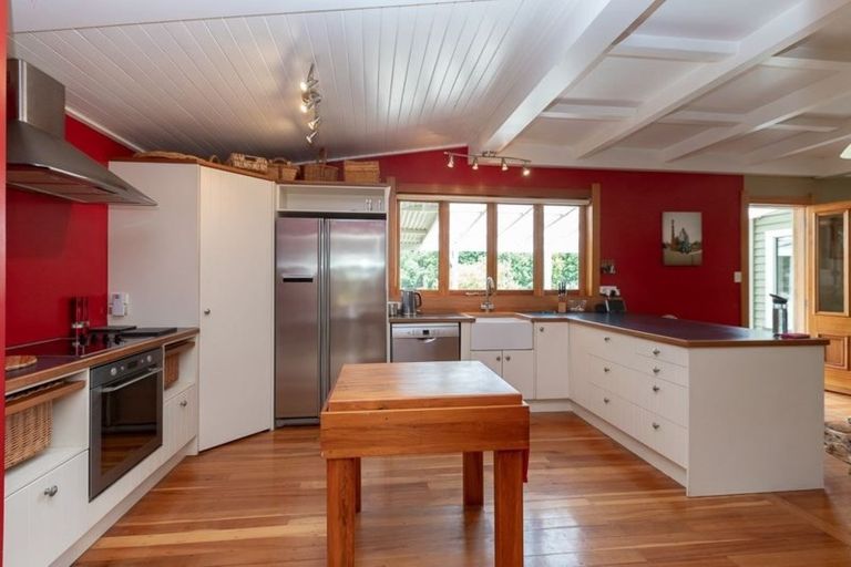 Photo of property in 1725 Kakaramea Road, Ngahinapouri, Hamilton, 3290