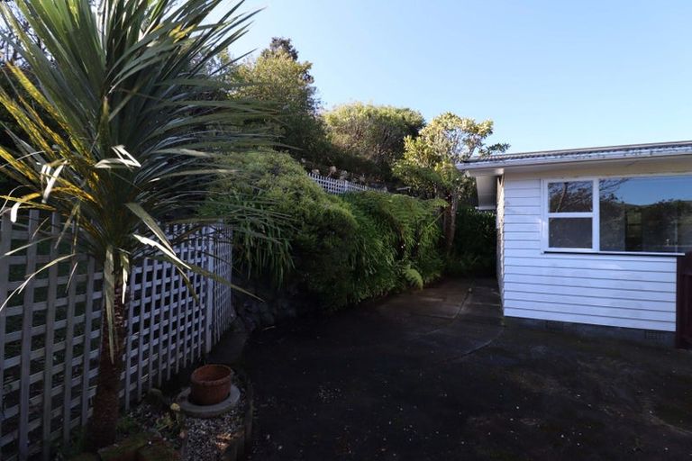Photo of property in 14 Waipounamu Drive, Kelson, Lower Hutt, 5010