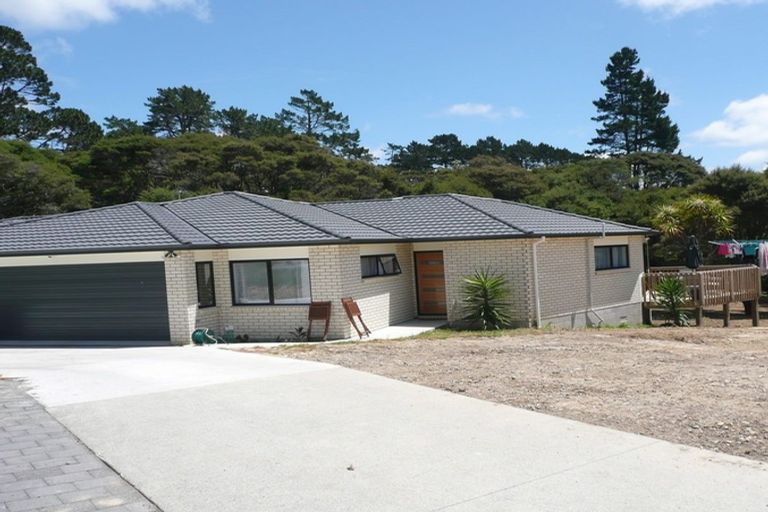Photo of property in 44 Sherrybrooke Place, Sunnyvale, Auckland, 0612