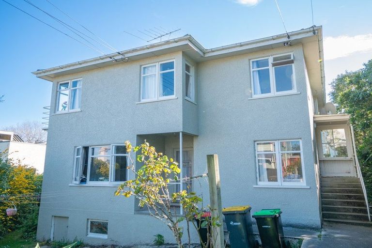 Photo of property in 14 Heriot Row, Dunedin Central, Dunedin, 9016