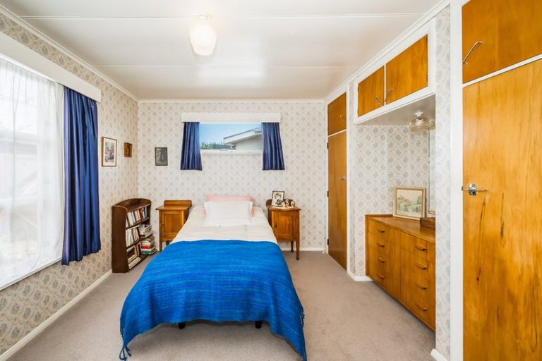 Photo of property in 21 Gray Avenue, Paraparaumu Beach, Paraparaumu, 5032