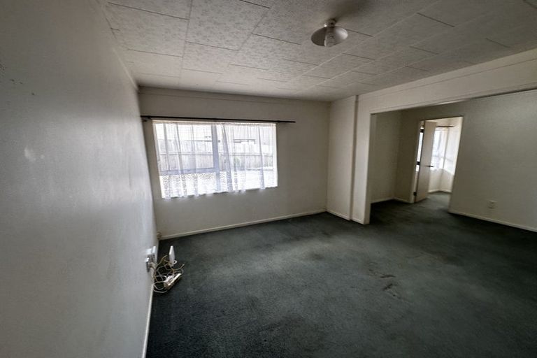 Photo of property in 108a Royal Road, Massey, Auckland, 0614