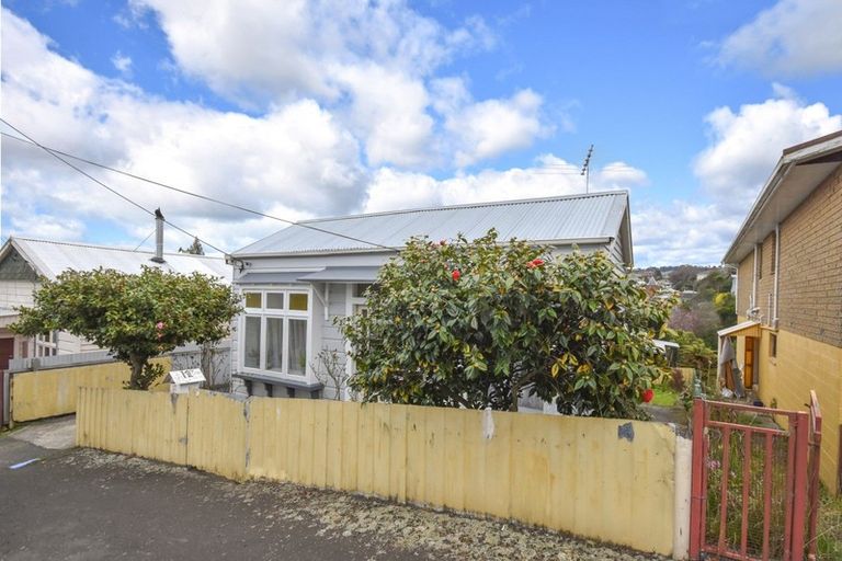 Photo of property in 12 Macnee Street, Mornington, Dunedin, 9011