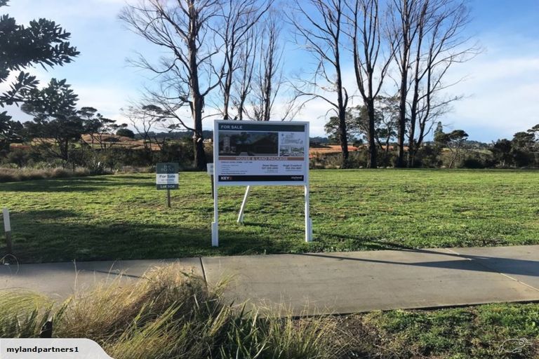 Photo of property in 39 Kano Way, Hobsonville, Auckland, 0616