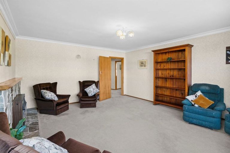 Photo of property in 241 Mangorei Road, Merrilands, New Plymouth, 4312