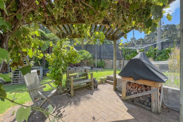 Photo of property in 15 Patui Avenue, Ngarimu Bay, Thames, 3575