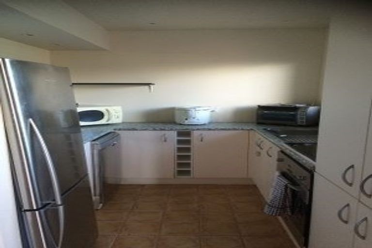 Photo of property in 91 Nevay Road, Miramar, Wellington, 6022