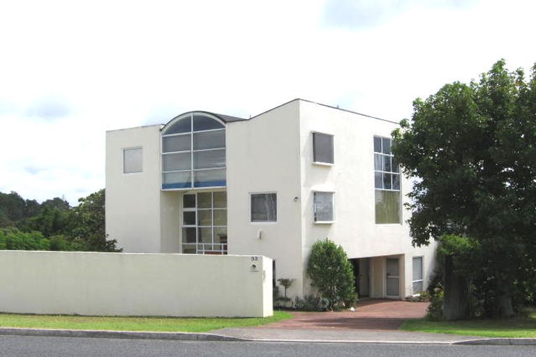 Photo of property in 2/53 Park Rise, Campbells Bay, Auckland, 0630