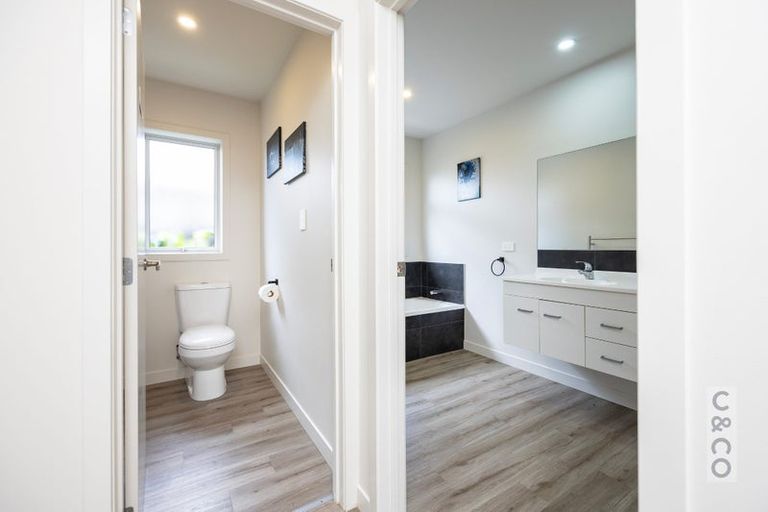 Photo of property in 96 Pohutukawa Parade, Riverhead, 0820