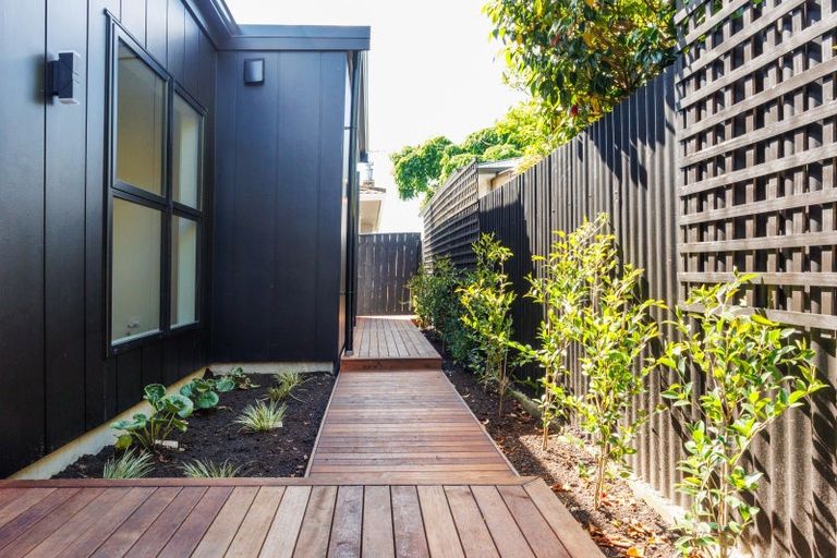 Photo of property in 12a Busby Place, Awapuni, Palmerston North, 4412