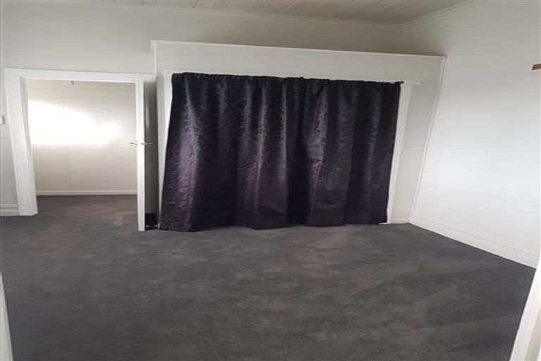 Photo of property in 44 Hamilton Street, East Gore, Gore, 9710