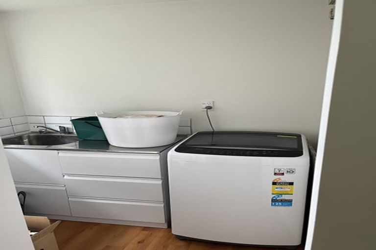 Photo of property in 25 Vanguard Drive, Broomfield, Christchurch, 8042