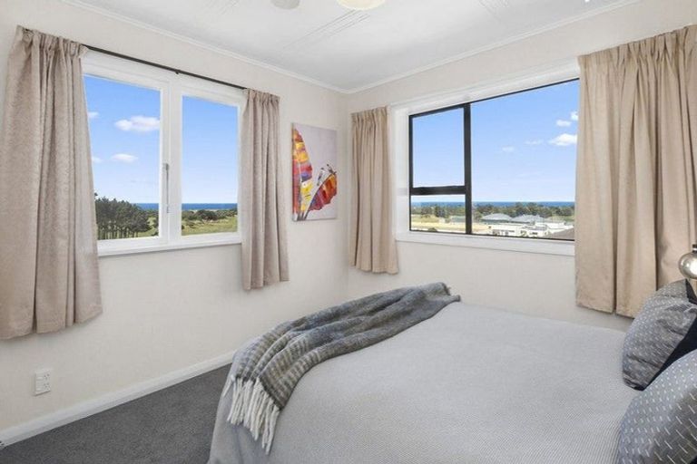 Photo of property in 18 Dundonald Street, Tainui, Dunedin, 9013