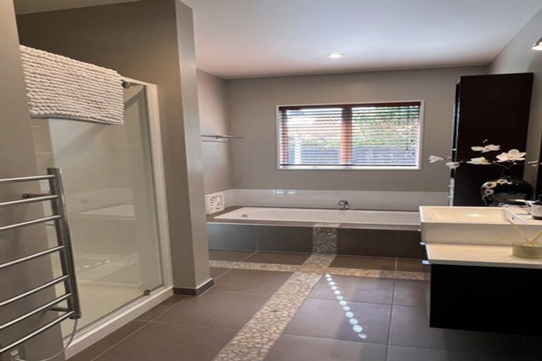 Photo of property in 33 Millstream Drive, Northwood, Christchurch, 8051