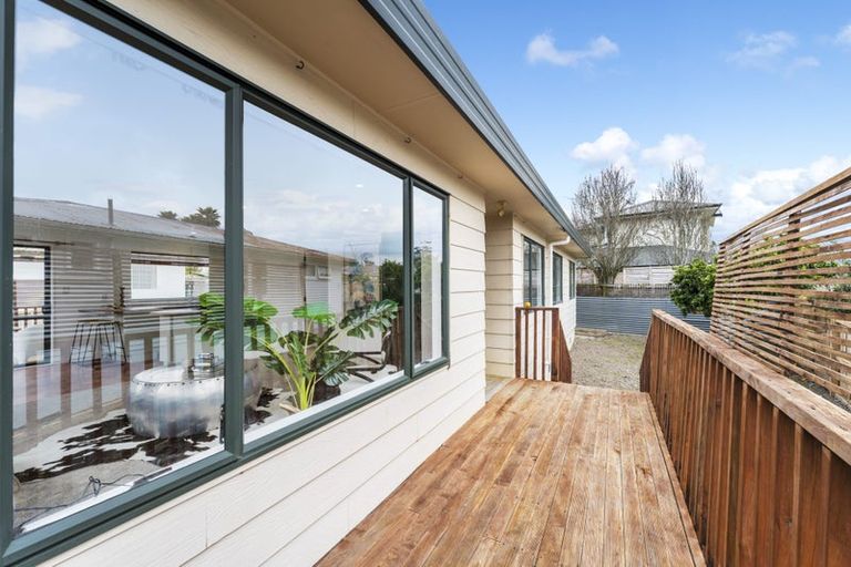 Photo of property in 13b Universal Drive, Henderson, Auckland, 0610