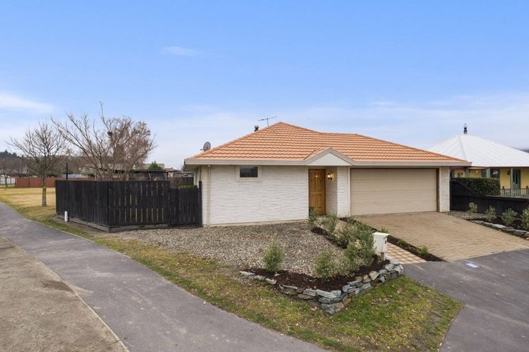 Photo of property in 13 Hotop Place, Cromwell, 9310